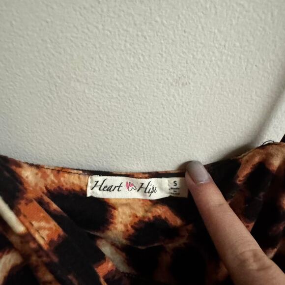 Hearts & Hips Leopard Print Mini Dress – Size Small - Picture 3 of 4